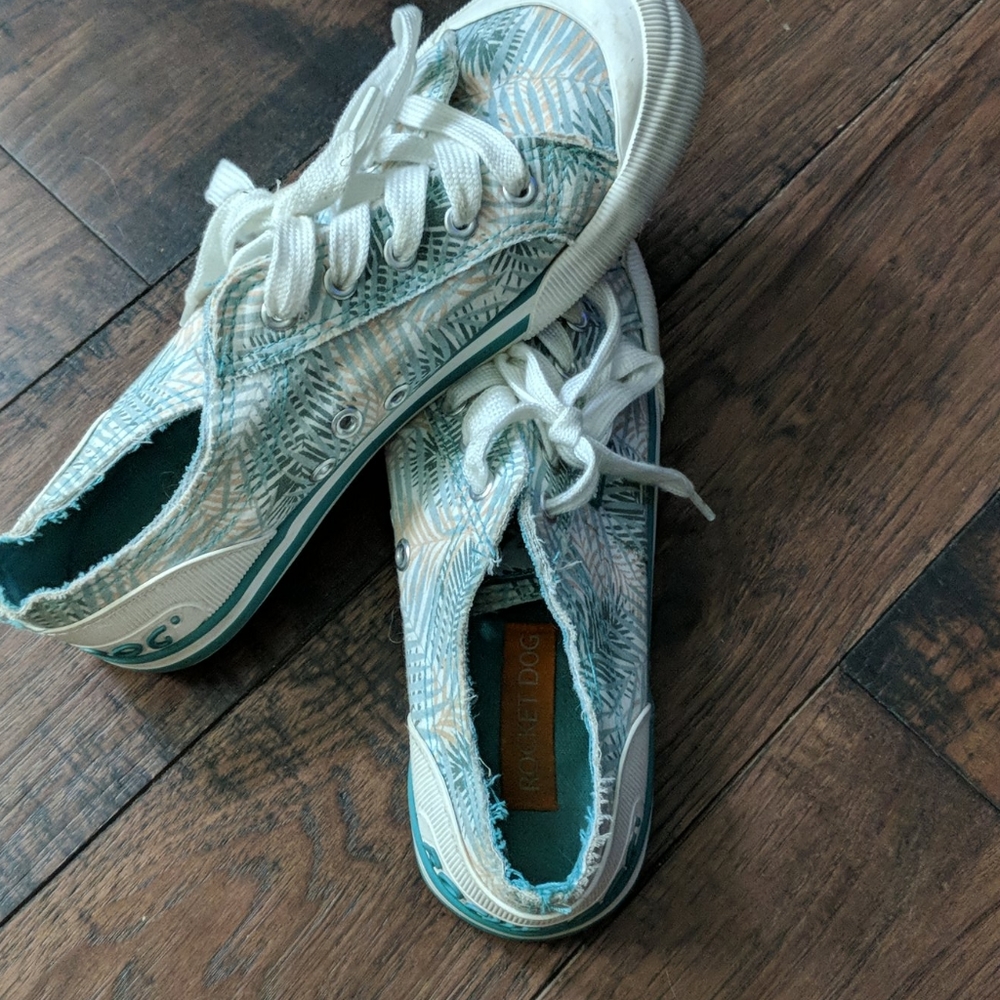 Rocket dog shoes